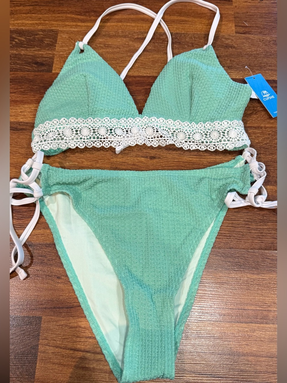 Women's Mint Green Lace-Trim Two-Piece Bikini Swimsuit Cupshe Size Medium